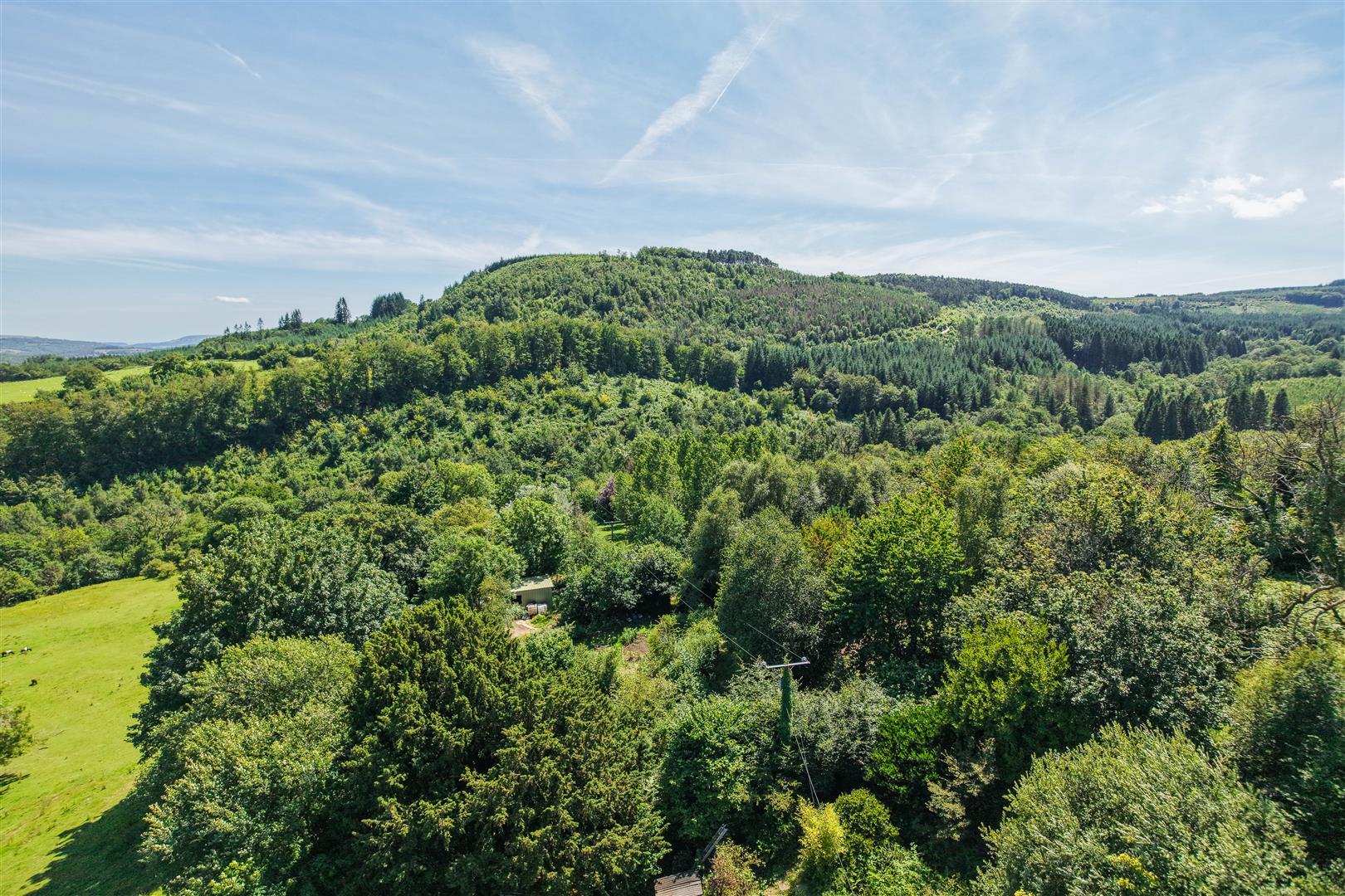 Gelliwrgan Farm, Gelli Wrgan Road, Ynysbwl, Pontypridd, CF37 3PG